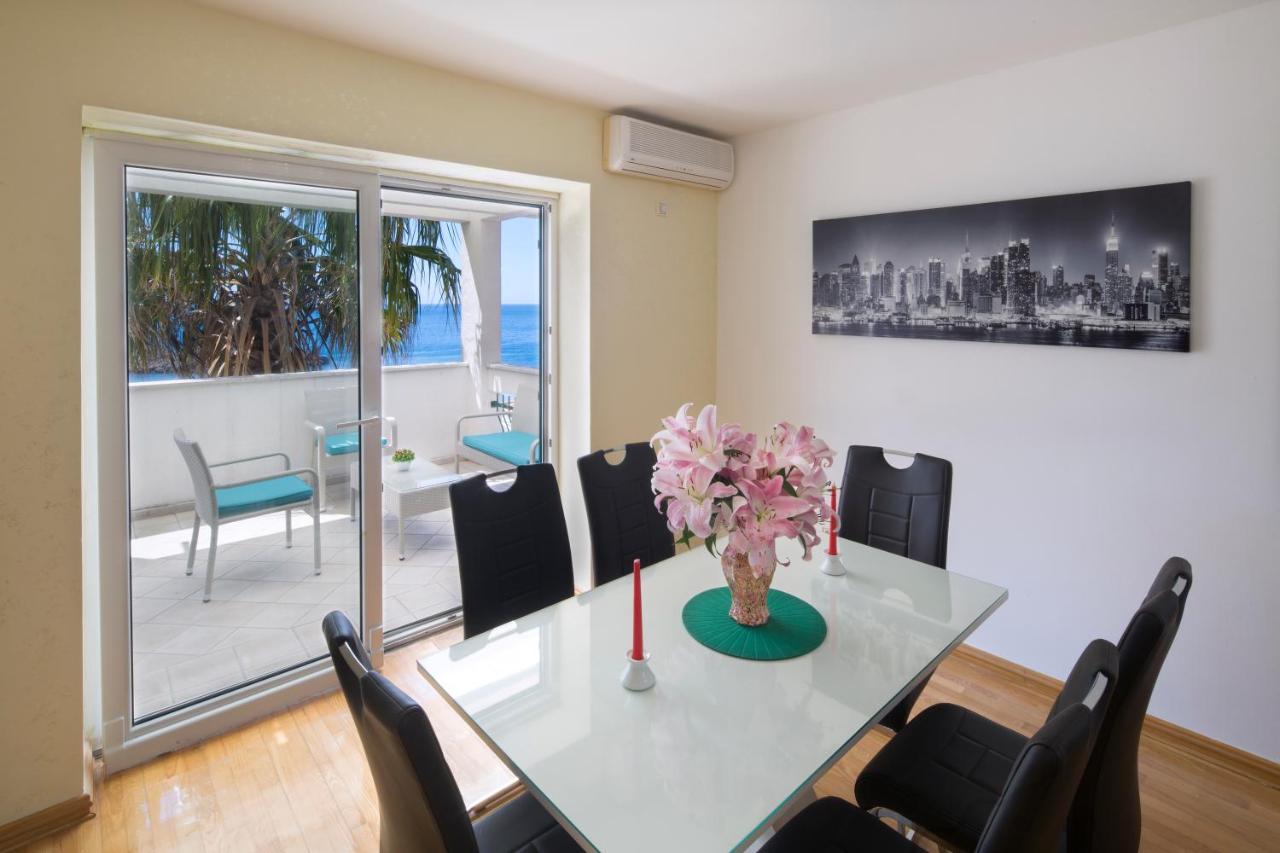 بودفا Family Apartment With Sea View Sveti Stefan المظهر الخارجي الصورة